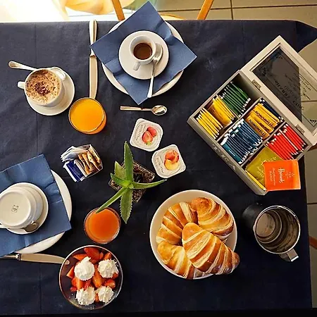 Rosetta Hotel