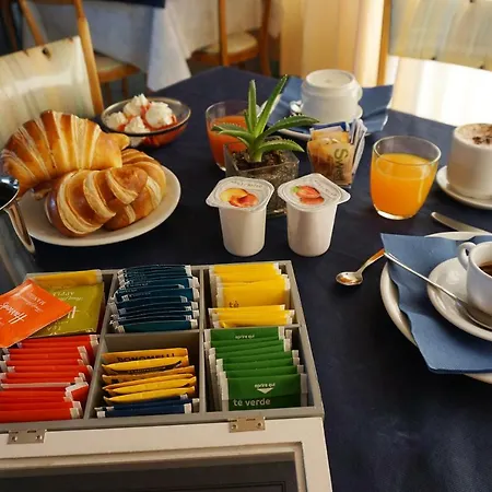 Rosetta Hotel 3*