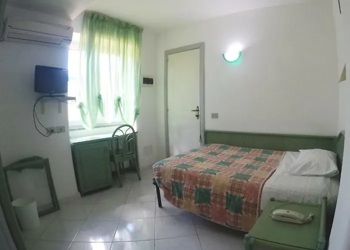 Hotel Rosetta 3*