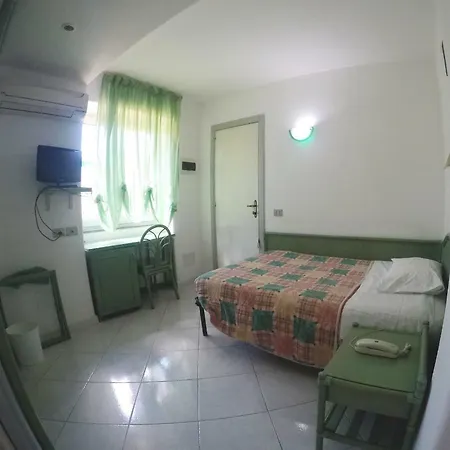 Otel Rosetta 3*